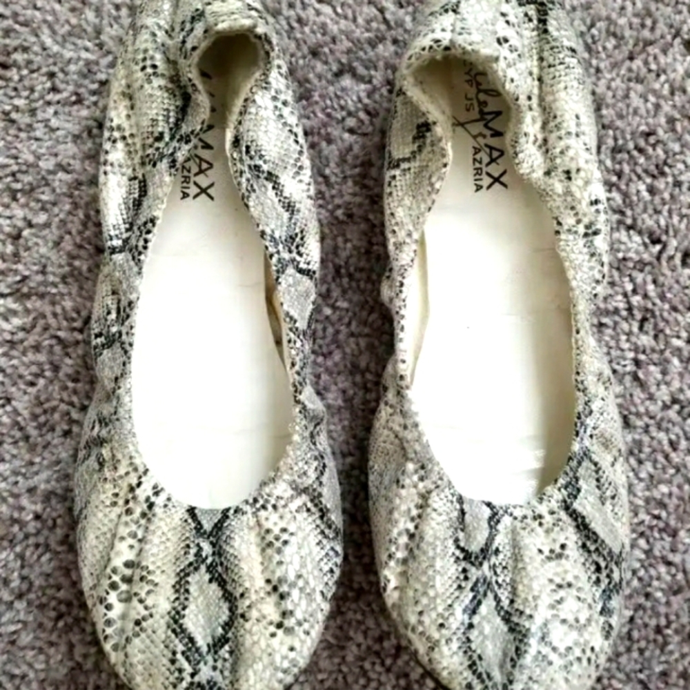Flats Miley Cyrus MAX Azria